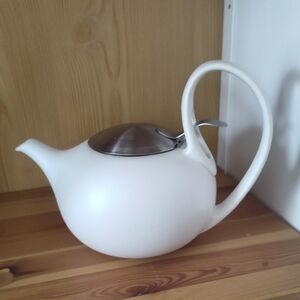 Chantal Jasmine Teapot w/ Stainless Steel Lid 92-TP20J